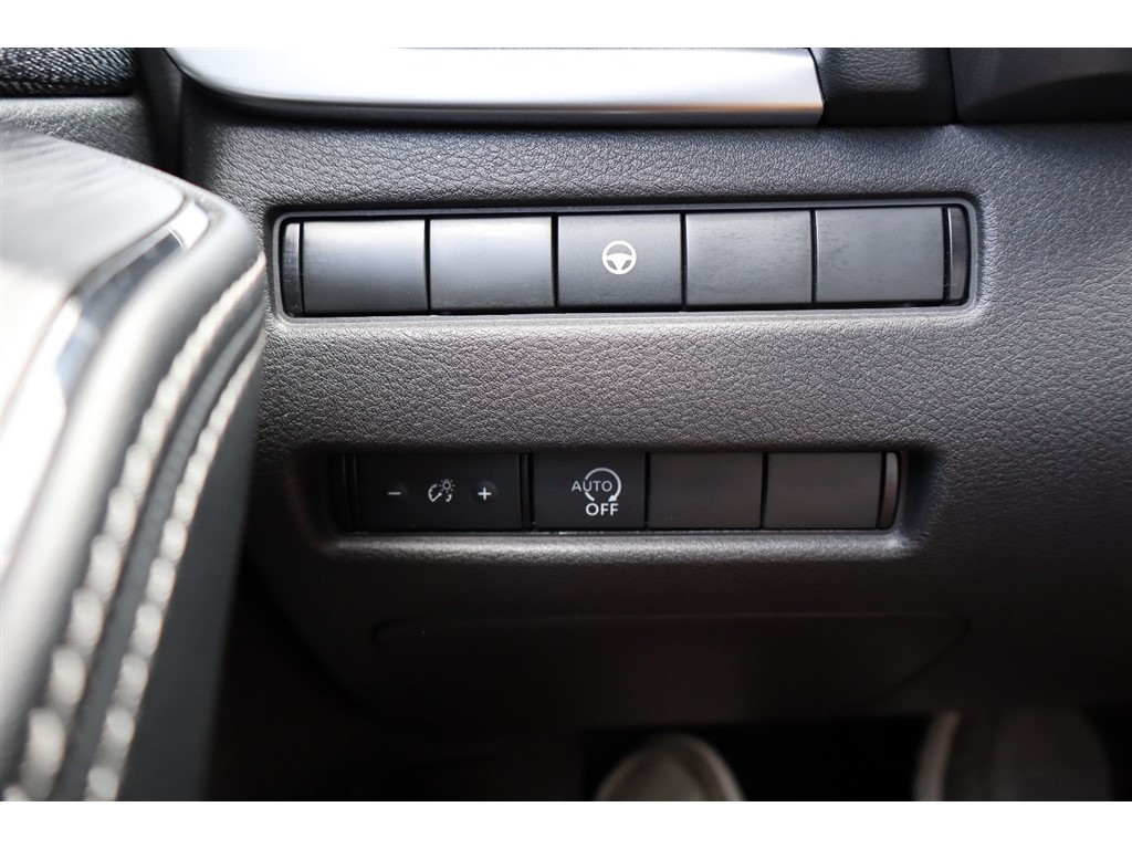 2023 Nissan Rogue SV - Photo 40