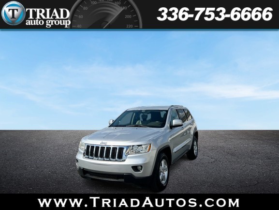 2011 Jeep Grand Cherokee Laredo 4WD for sale by dealer