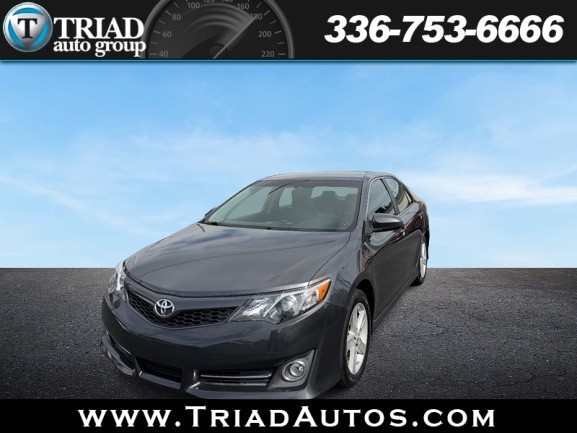 2012 Toyota Camry SE for sale by dealer