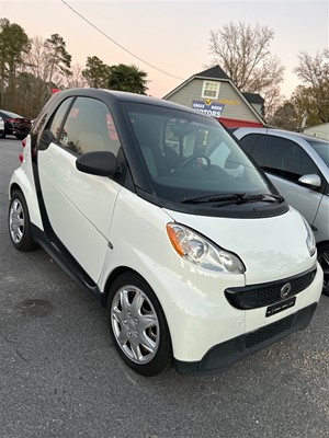 Picture of a 2015 smart fortwo passion coupe