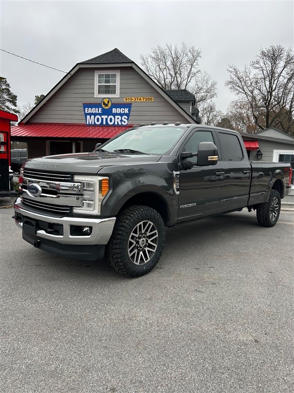 Ford F-350 SD Lariat Crew Cab 4WD LONG BED in Wendell