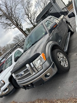 Picture of a 2012 Ford F-150 Lariat SuperCrew 5.5-ft. Bed 4WD