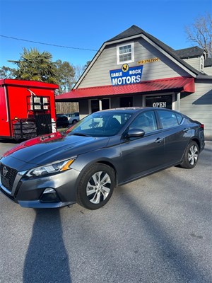 Picture of a 2020 Nissan Altima 2.5 S