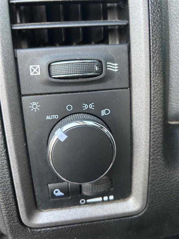 2019 Ram 1500 Classic Tradesman photo 11