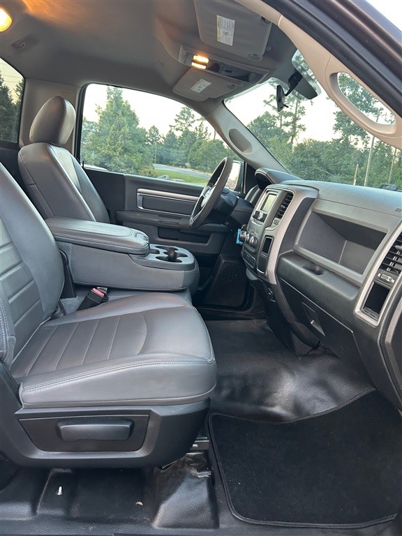 2019 Ram 1500 Classic Tradesman photo 18