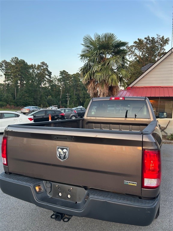 2019 Ram 1500 Classic Tradesman photo 4