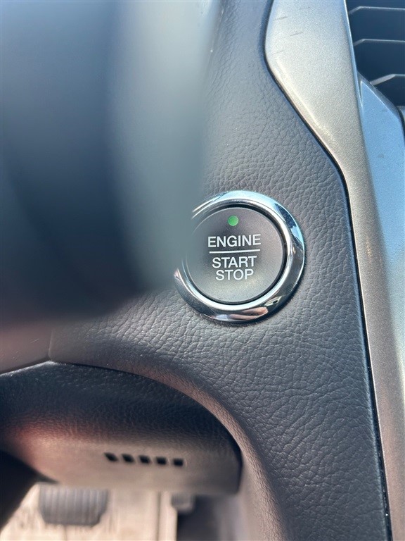 2019 Ford Fusion Hybrid SE photo 13