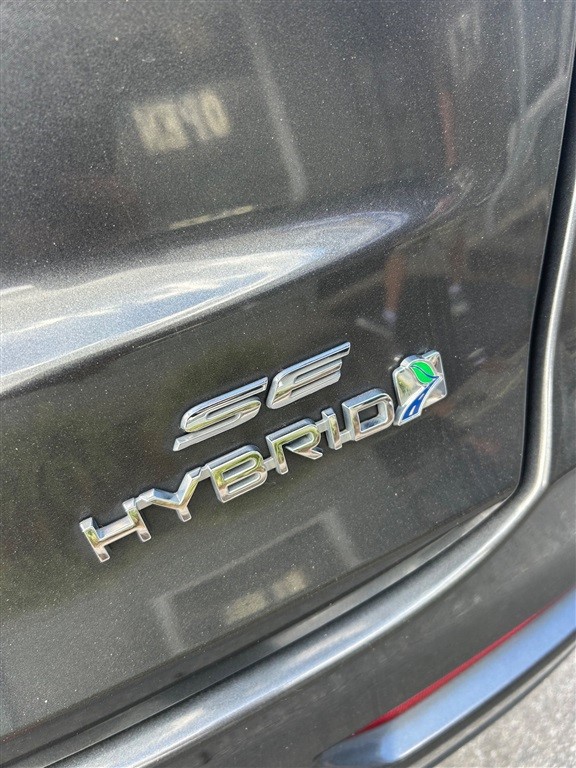 2019 Ford Fusion Hybrid SE photo 5
