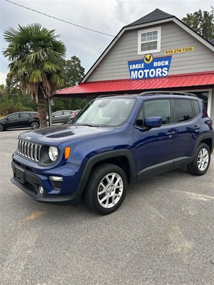 Picture of a 2019 Jeep Renegade Latitude 4WD
