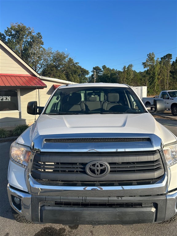2015 Toyota Tundra SR5