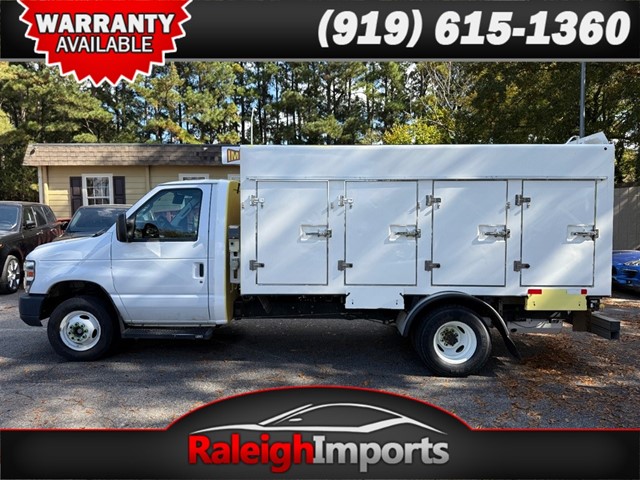 Ford Econoline E450 in Raleigh