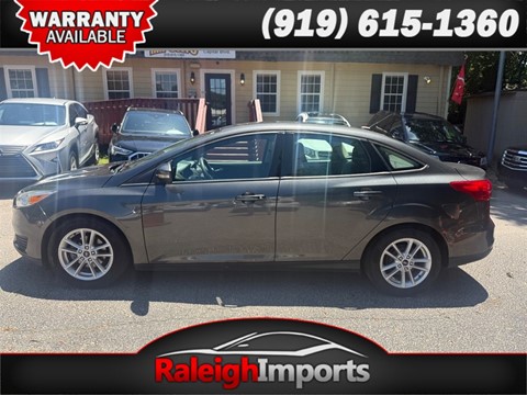 2017 Ford Focus SE Sedan