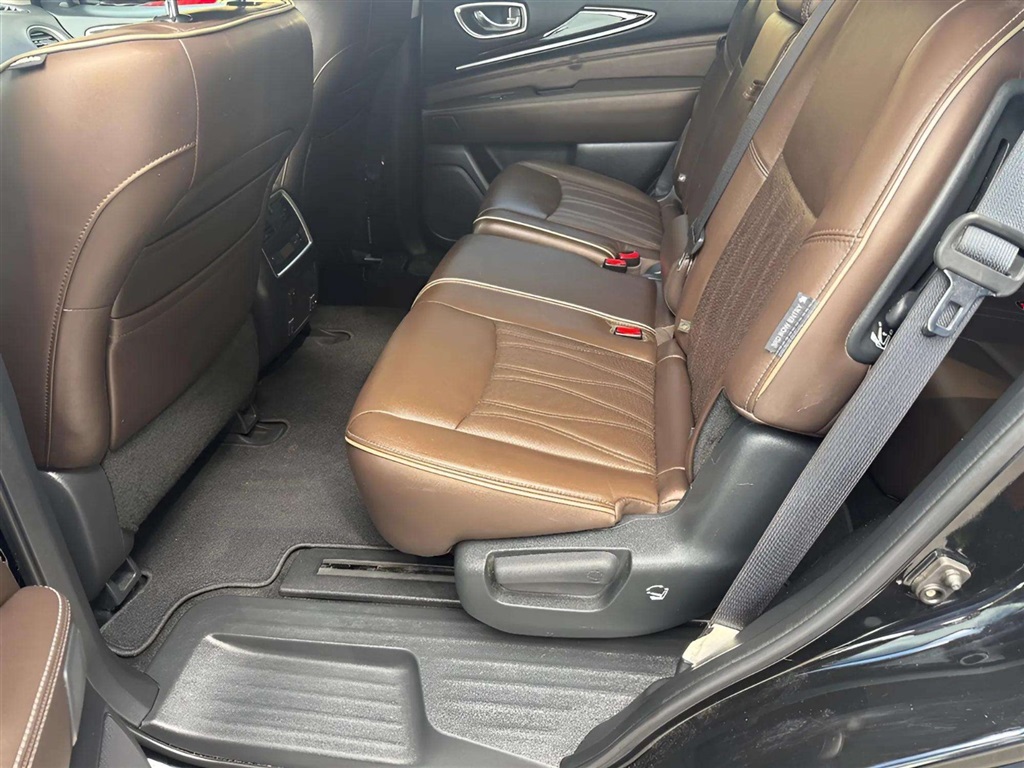 2019 Infiniti QX60 Pure AWD photo 11