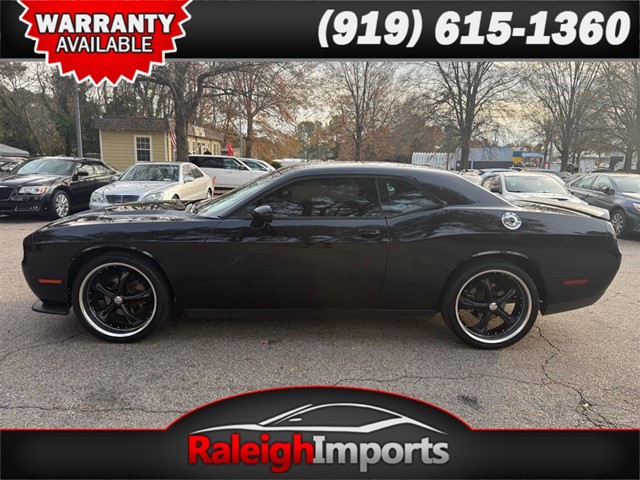 Dodge Challenger SXT in Raleigh