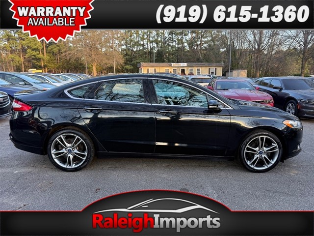 Ford Fusion Titanium in Raleigh