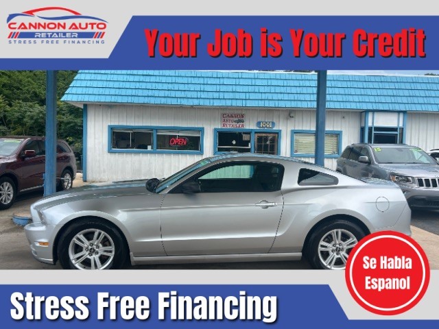 Ford Mustang V6 in Kannapolis