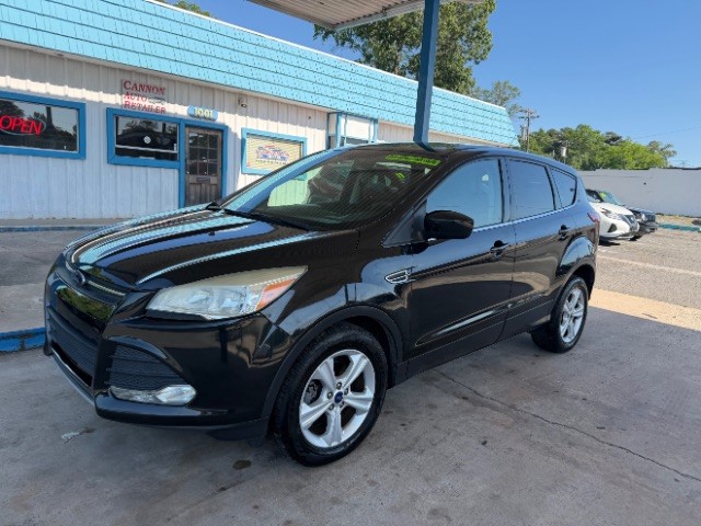 2015 Ford Escape SE's photo