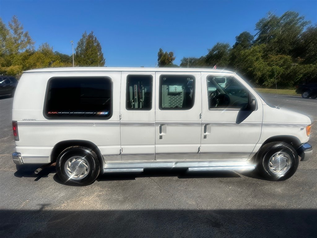 1999 Ford Econoline Van COMMERCIAL