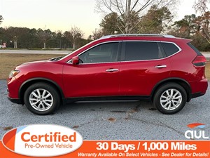 Picture of a 2017 Nissan Rogue SV 2WD