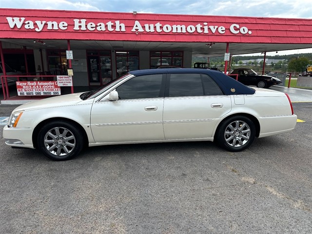 Cadillac DTS Luxury III in Aiken