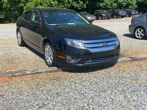 Picture of a 2011 Ford Fusion I4 SE