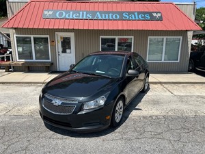 Picture of a 2013 Chevrolet Cruze LS Auto