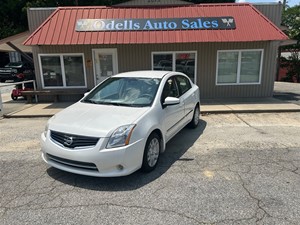 Picture of a 2010 Nissan Sentra 2.0