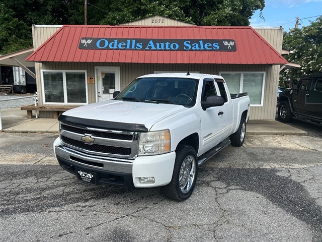 Chevrolet Silverado 1500 LT Ext. Cab 4WD in High Point