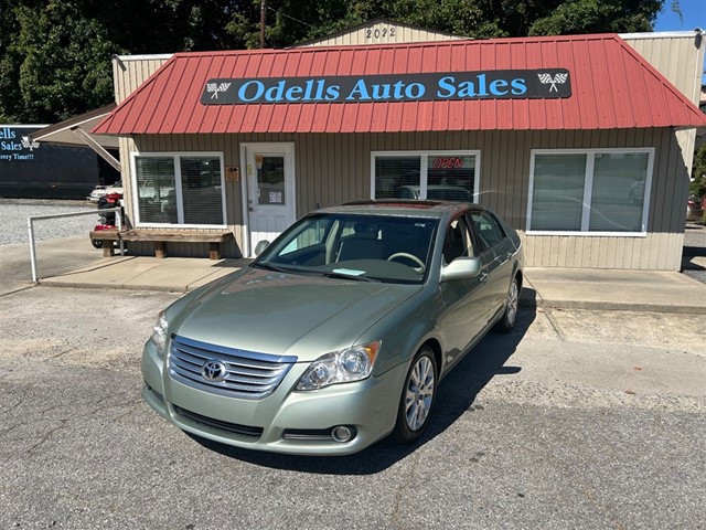 Toyota Avalon XLS in High Point