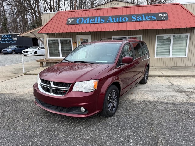 Dodge Grand Caravan SXT in High Point