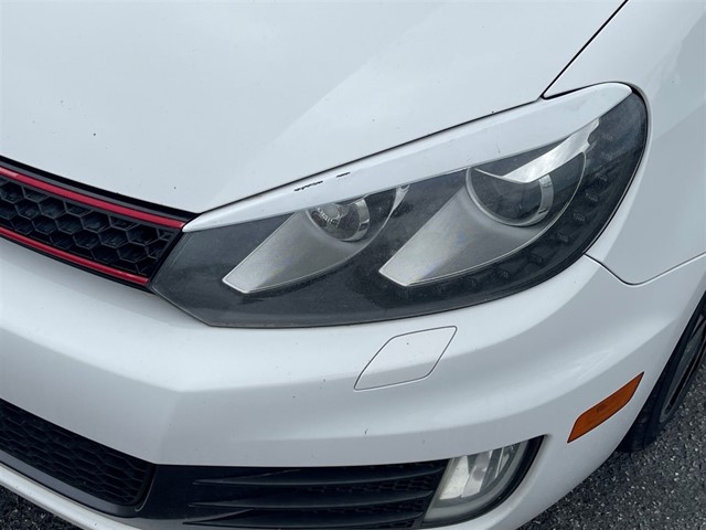 2012 Volkswagen GTI Base photo 9