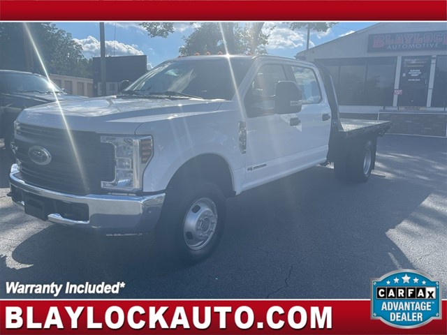 Ford F-350 SD XL Crew Cab Long Bed DRW 4WD in High Point