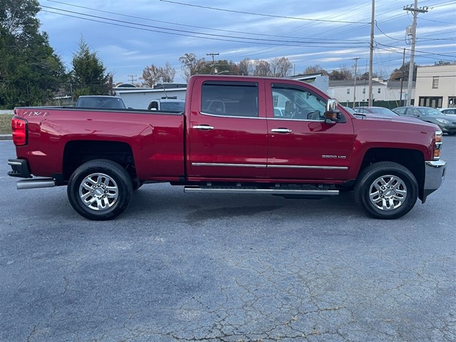 2019 Chevrolet Silverado 3500HD LTZ photo 5