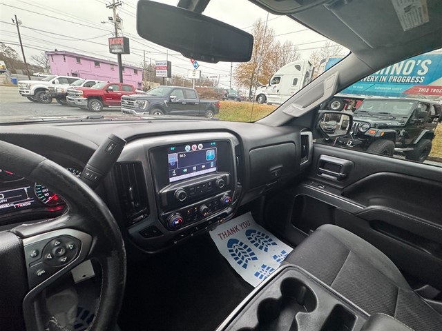 2015 Chevrolet Silverado 1500 LT photo 33