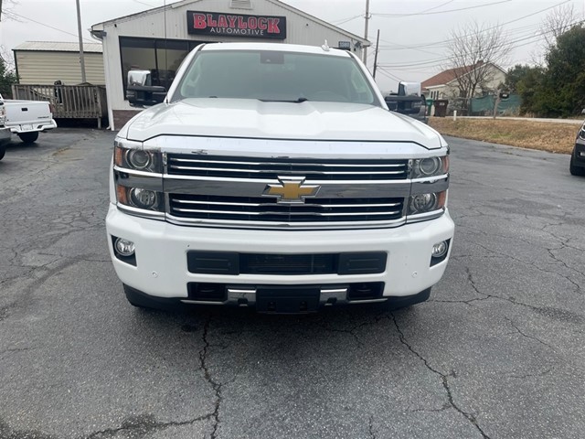 2015 Chevrolet Silverado 2500HD High Country photo 7