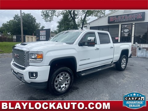 2017 GMC Sierra 2500HD Denali Crew Cab 4WD