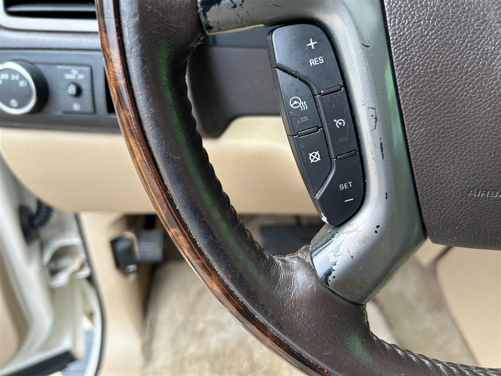 2012 Gmc Yukon Denali photo 13