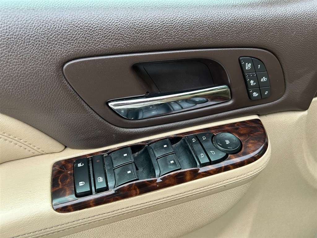 2012 Gmc Yukon Denali photo 15