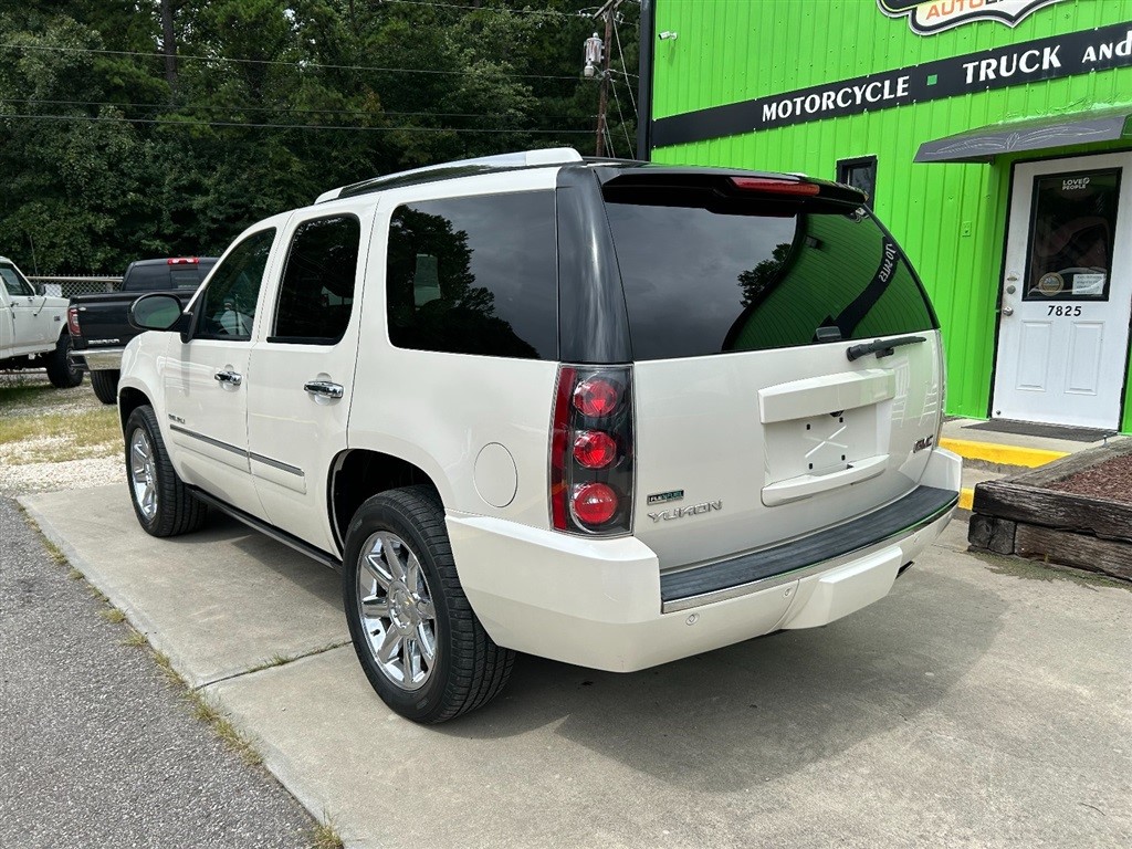 2012 Gmc Yukon Denali photo 5