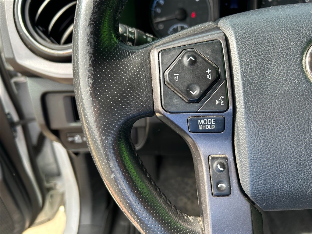 2019 Toyota Tacoma SR5 Double Cab Long Bed V6 4x4 photo 12