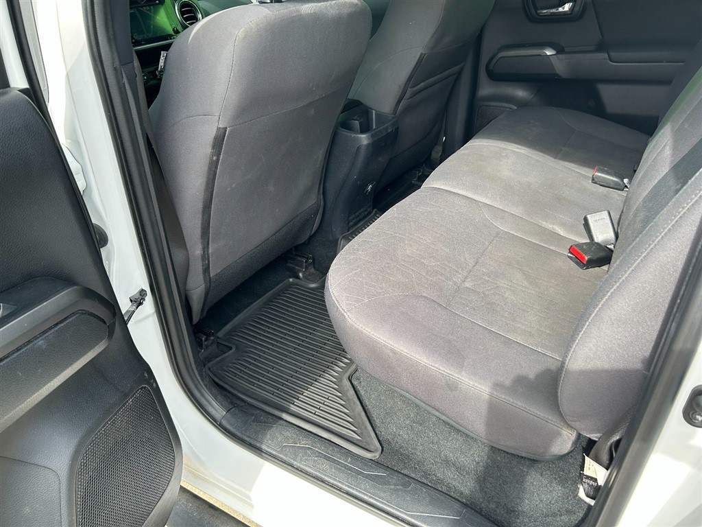 2019 Toyota Tacoma SR5 Double Cab Long Bed V6 4x4 photo 15