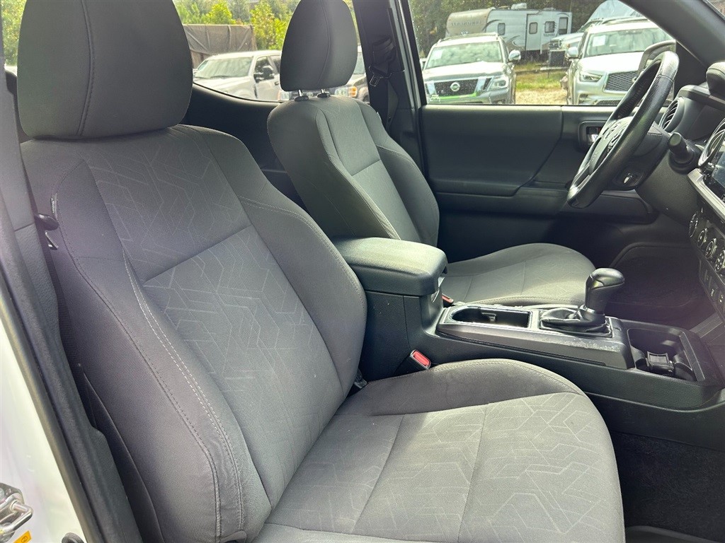 2019 Toyota Tacoma SR5 Double Cab Long Bed V6 4x4 photo 23