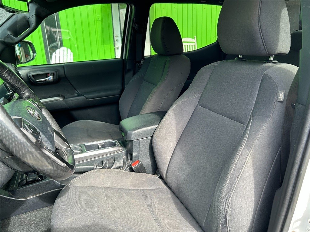 2019 Toyota Tacoma SR5 Double Cab Long Bed V6 4x4 photo 6