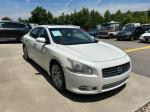 2010 Nissan Maxima thumbnail 3