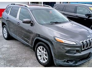 2017 Jeep Cherokee Latitude FWD for sale in RICHLANDS