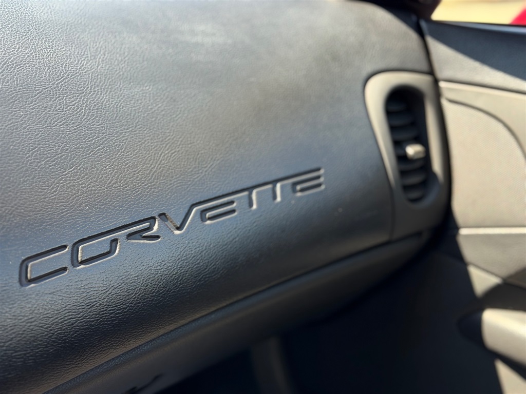 2006 Chevrolet Corvette Base - Photo 18
