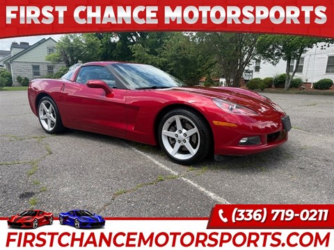 2005 Chevrolet Corvette Coupe 2LT