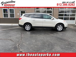 Picture of a 2012 CHEVROLET TRAVERSE LT