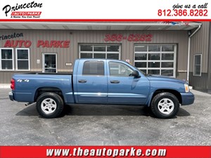 Picture of a 2005 DODGE DAKOTA QUAD SLT