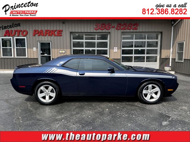 DODGE CHALLENGER SXT in Princeton